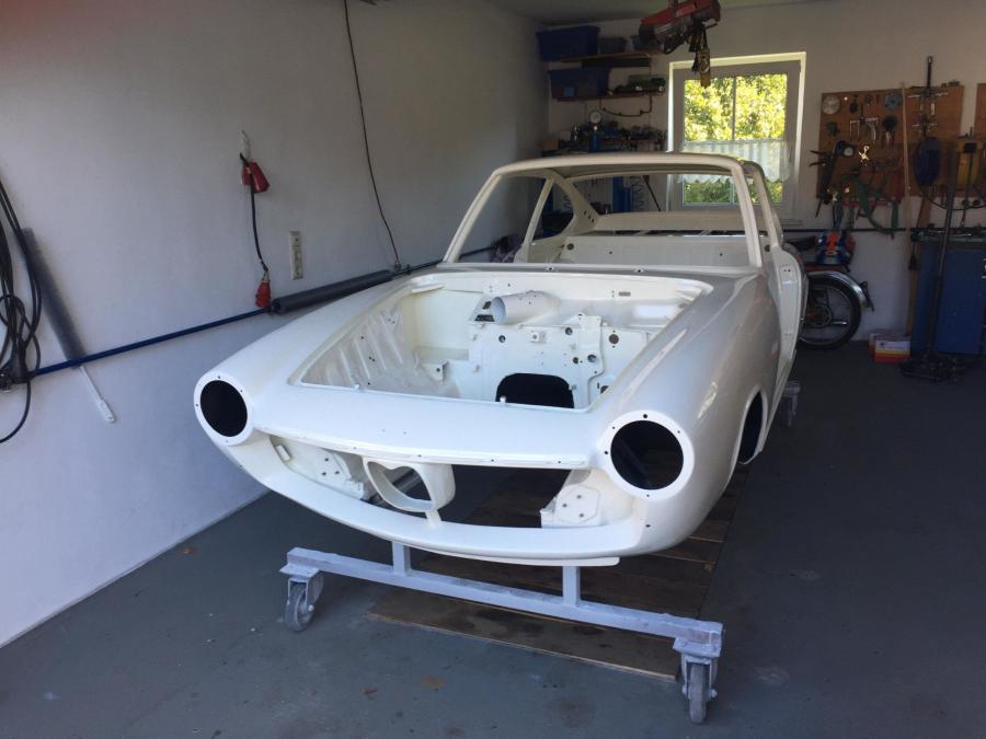 Детали создания BMW Glas 1600 GT 1968 года  (фото 131 из 155)